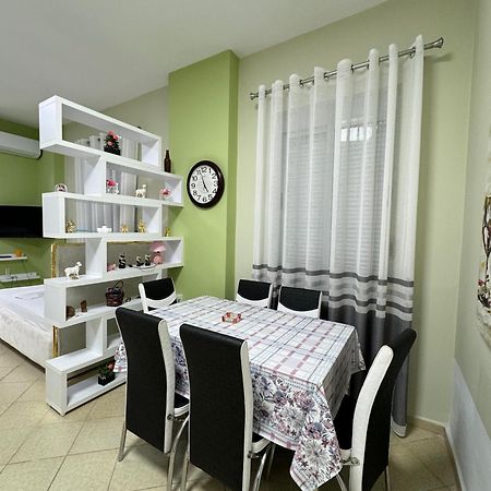 Solei Apartments Саранда Экстерьер фото