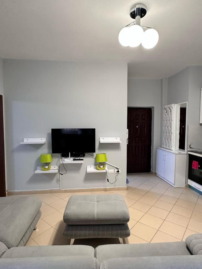 Solei Apartments Саранда Экстерьер фото
