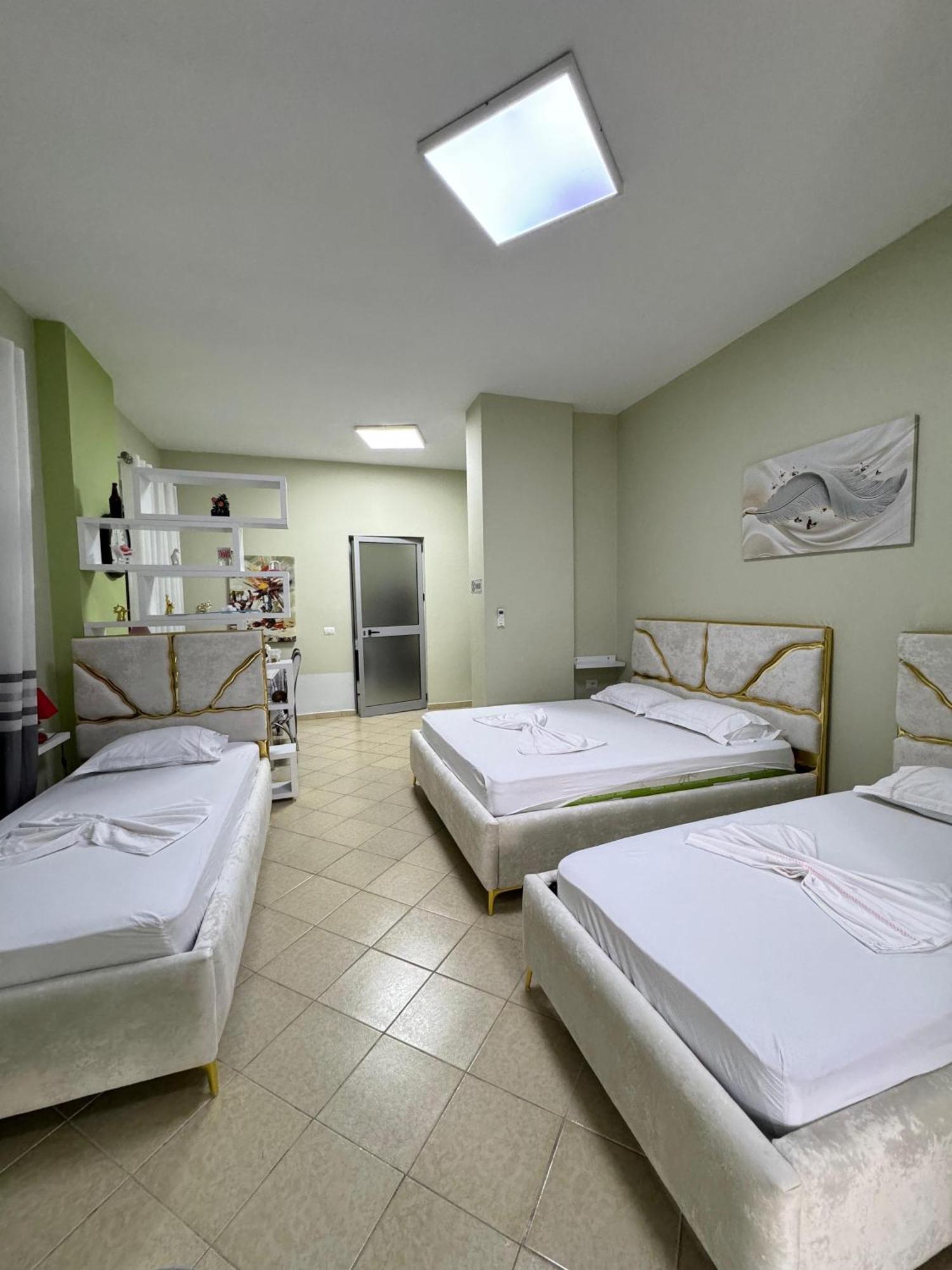 Solei Apartments Саранда Экстерьер фото