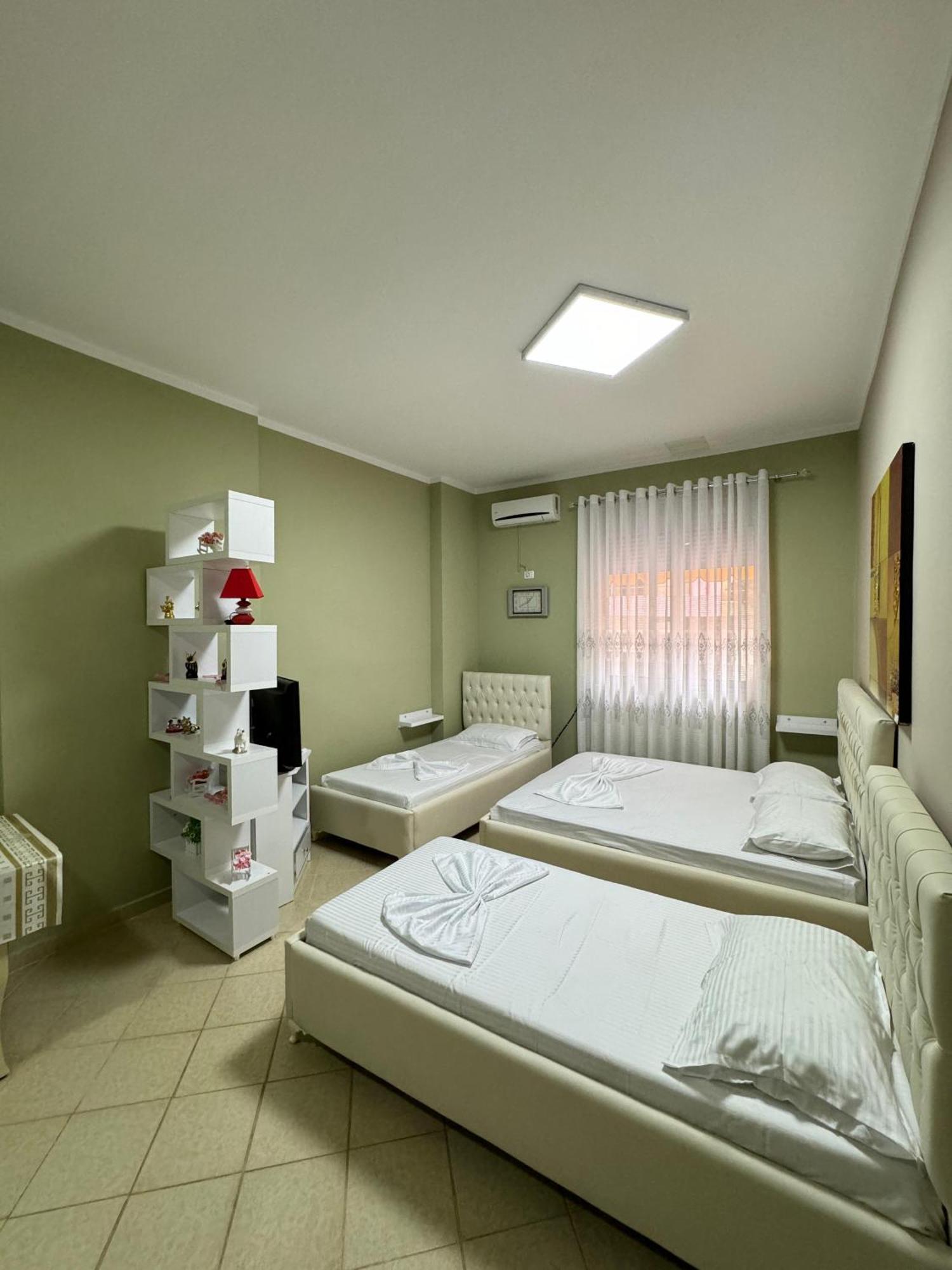Solei Apartments Саранда Экстерьер фото
